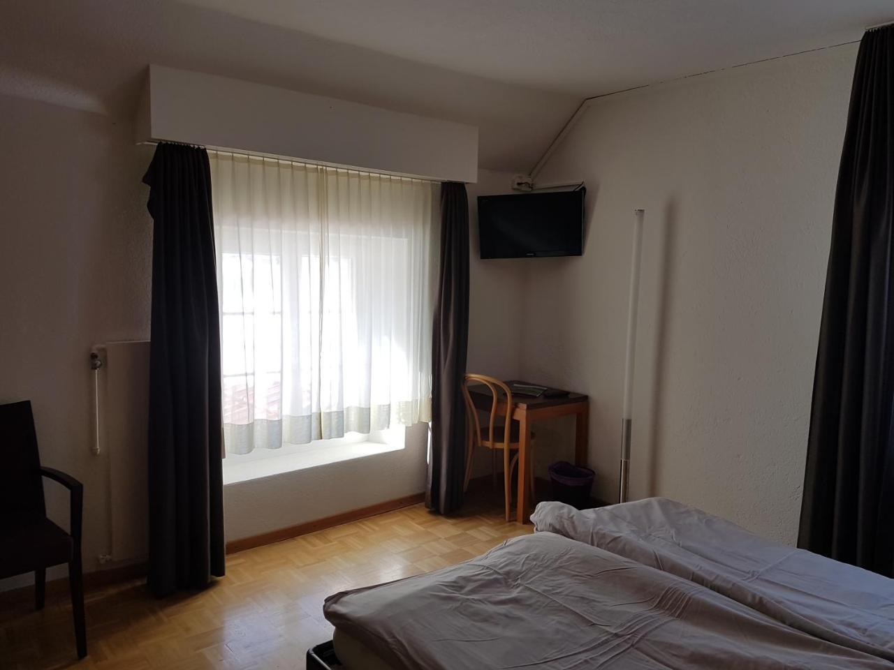 Auberge De La Couronne Saignelégier Εξωτερικό φωτογραφία